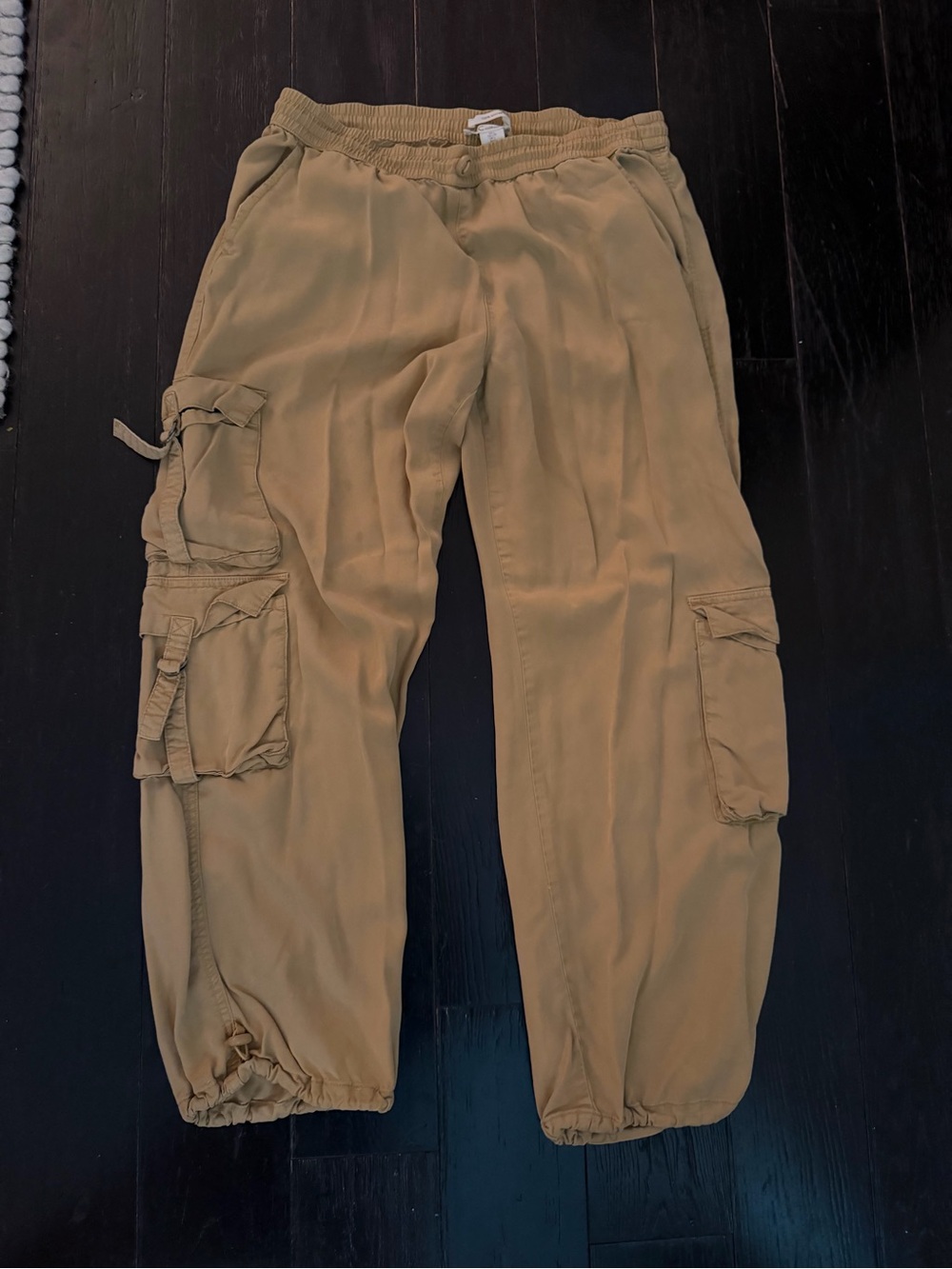 C&C California Elastic Waist Pants in Tan and Cream